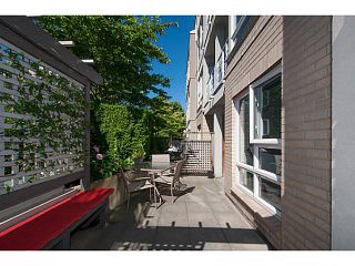 Photo 19: 108 1823 W 7TH Avenue in Vancouver: Kitsilano Townhouse for sale in "THE CARNEGIE" (Vancouver West)  : MLS®# V1073495