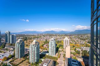 Photo 2: 3701 2008 ROSSER Avenue in Burnaby: Brentwood Park Condo for sale in "Solo District" (Burnaby North)  : MLS®# R2831015