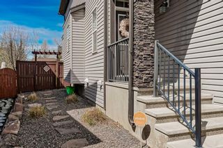 Photo 2: 262 Tremblant Way SW in Calgary: Springbank Hill Detached for sale : MLS®# A2131137