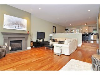 Photo 1: # 9 2555 SKILIFT RD in West Vancouver: Chelsea Park Townhouse for sale in "CHAIRLIFT RIDGE" : MLS®# V1015084