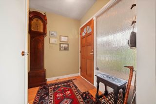 Photo 3: 807 W 21ST Street in North Vancouver: Mosquito Creek House for sale : MLS®# R2790158