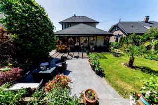 Photo 1: 726 E 4TH STREET in North Vancouver: Queensbury House for sale : MLS®# R2340355