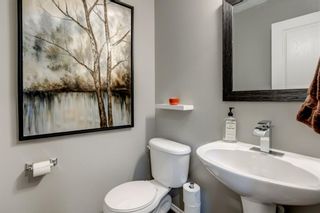 Photo 6: 324 Cresthaven Place SW in Calgary: Crestmont Detached for sale : MLS®# A1118546