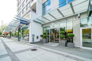 Photo 33: 2101 125 E 14TH Street in North Vancouver: Central Lonsdale Condo for sale in "CENTERVIEW" : MLS®# R2482866