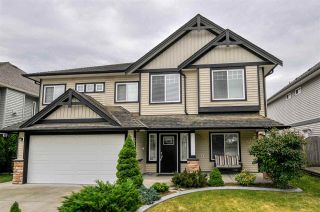 Photo 1: 27010 35 Avenue in Langley: Aldergrove Langley House for sale : MLS®# R2276026