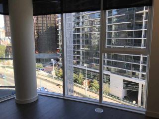 Photo 8: 881 87 NELSON Street in Vancouver: Yaletown Condo for sale (Vancouver West)  : MLS®# R2412088