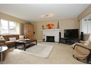 Photo 2: 26838 30A Avenue in Langley: Aldergrove Langley House for sale : MLS®# F1323149