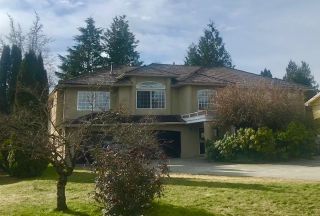 Photo 1: 40257 KALODON Road in Squamish: Garibaldi Estates House for sale in "GARIBALDI ESTATES" : MLS®# R2657060