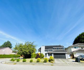 Photo 28: 10280 HOLLYMOUNT Drive in Richmond: Steveston North House for sale : MLS®# R2489571