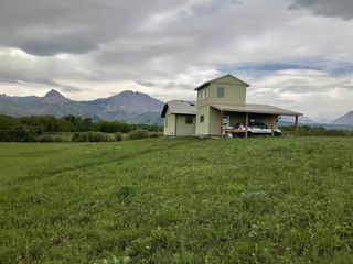 Photo 3: 29501 Twp Rd 32 in Rural Pincher Creek No. 9, M.D. of: Rural Pincher Creek M.D. Detached for sale : MLS®# A2054728