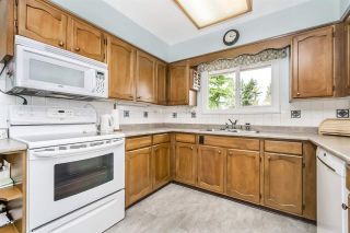 Photo 5: 1600 EDEN Avenue in Coquitlam: Central Coquitlam House for sale : MLS®# R2234330