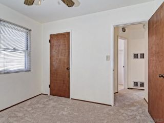 Photo 3: PACIFIC BEACH Condo for rent : 2 bedrooms : 1853 1/2 Chalcedony in San Diego