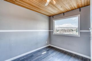 Photo 4: 2108 Home Road NW in Calgary: Montgomery Detached for sale : MLS®# A2022080