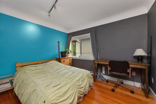 Photo 21: 920 QUEENS Ave in Victoria: Vi Central Park Half Duplex for sale : MLS®# 964324