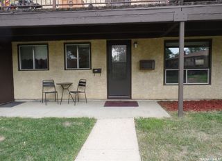 Photo 1: 106D 1350 Gordon Road in Moose Jaw: Palliser Residential for sale : MLS®# SK938533