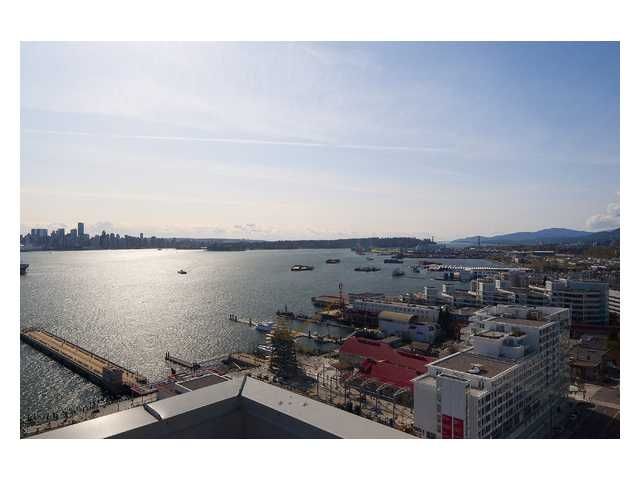 Main Photo: 2302 188 E Esplanade Street in North Vancouver: Lower Lonsdale Condo for sale : MLS®# V821505