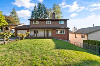 Photo 1: 32512 BEAVER Drive in Mission: Mission BC House for sale : MLS®# R2822281