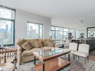 Photo 5: 901 1863 ALBERNI Street in Vancouver: West End VW Condo for sale in "LUMIERE" (Vancouver West)  : MLS®# V1120284