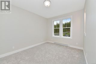 Photo 37: 3315 West Oak Pl in Langford: House for sale : MLS®# 959249