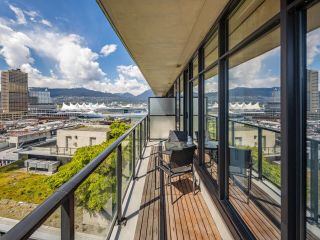 Photo 3: 1506 108 W CORDOVA Street in Vancouver: Downtown VW Condo for sale in "Woodwards" (Vancouver West)  : MLS®# R2748661