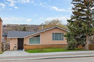 Photo 2: 4407 Bowness Road NW in Calgary: Montgomery Detached for sale : MLS®# A2130424