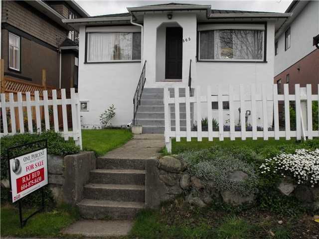 Main Photo: 565 56th Street in Vancouver: House for sale (Vancouver East)  : MLS®# V820599