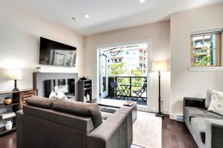 Photo 3: 105 3382 VIEWMOUNT Drive in Port Moody: Port Moody Centre Townhouse for sale in "LILIUM VILLAS" : MLS®# R2794385