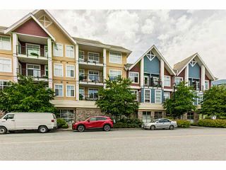 Photo 3: 409 1336 MAIN Street in Squamish: Downtown SQ Condo for sale in "The Artisan" : MLS®# V1125068
