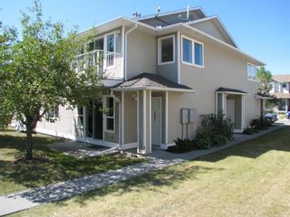 Photo 1: 203 608 19 Street SE: High River Apartment for sale : MLS®# A1200224