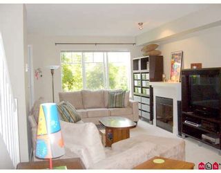 Photo 3: 59 20038 70TH Avenue in Langley: Willoughby Heights Townhouse for sale in "DAYBREAK" : MLS®# F2912901