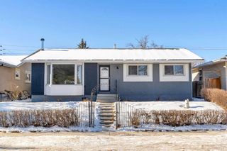 Main Photo: 427 Penswood Road SE in Calgary: Penbrooke Meadows Detached for sale : MLS®# A2108379