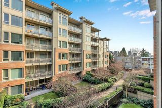 Photo 25: 304 139 W 22ND Street in North Vancouver: Central Lonsdale Condo for sale in "ANDERSON WALK" : MLS®# R2526044
