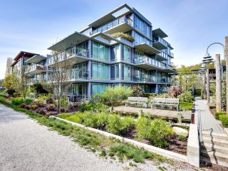 Photo 24: 302 3162 RIVERWALK Avenue in Vancouver: South Marine Condo for sale (Vancouver East)  : MLS®# R2699214