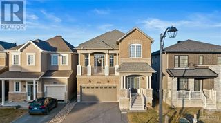 Photo 2: 125 PALOMA CIRCLE in Ottawa: House for sale : MLS®# 1377676