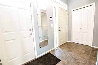 Photo 1: 9 Ivey Close: Red Deer Semi Detached for sale : MLS®# A1116678