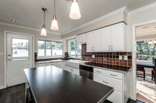 Photo 7: 927 E 4TH Street in North Vancouver: Queensbury House for sale : MLS®# R2109881