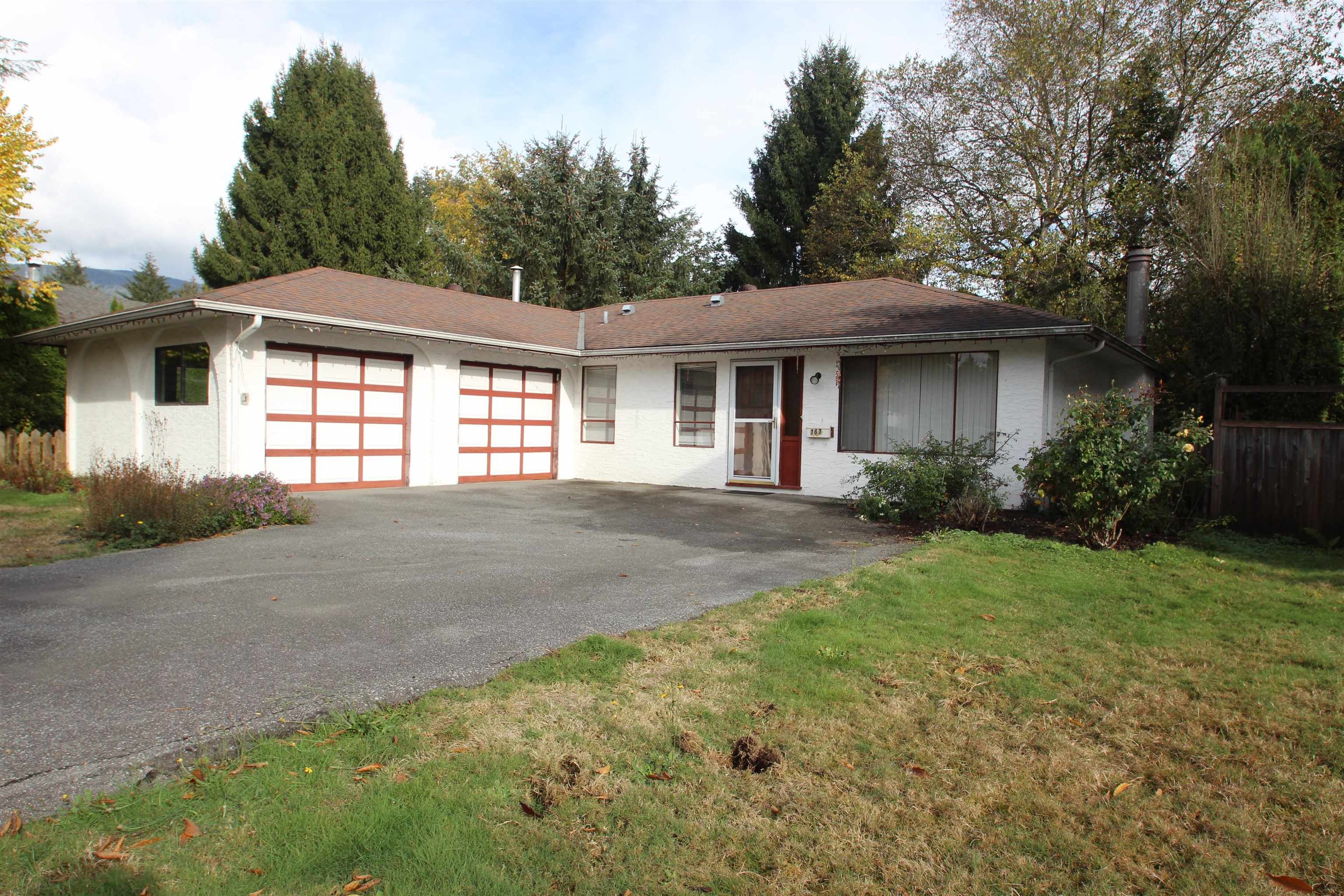 Main Photo: 767 ALDER Place in Port Coquitlam: Lincoln Park PQ House for sale : MLS®# R2736427