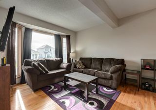 Photo 3: 14 Rivercrest Way SE in Calgary: Riverbend Detached for sale : MLS®# A1232016