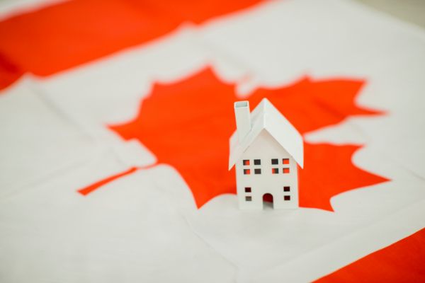 3 Factors to Consider When Purchasing a Second Home in Canada