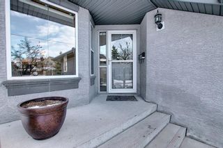 Photo 4: 31 Evergreen Heights SW in Calgary: Evergreen Detached for sale : MLS®# A1051621