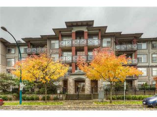 Photo 1: 110 2336 WHYTE Avenue in Port Coquitlam: Central Pt Coquitlam Condo for sale : MLS®# V1090062