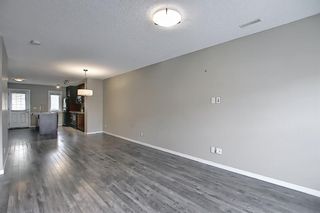 Photo 9: 525 Mckenzie Towne Close SE in Calgary: McKenzie Towne Row/Townhouse for sale : MLS®# A1107217