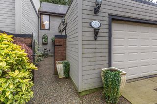 Photo 3: 3779 NICO WYND DRIVE in Surrey: Elgin Chantrell Townhouse for sale (South Surrey White Rock)  : MLS®# R2751360