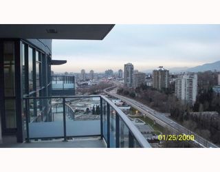 Photo 10: 2901 5611 GORING Street in Burnaby: Central BN Condo for sale in "LEGACY" (Burnaby North)  : MLS®# V749346