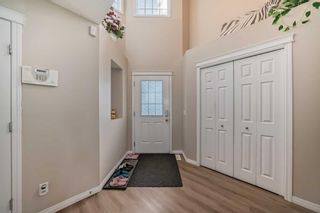 Photo 5: 112 Everglen Way SW in Calgary: Evergreen Detached for sale : MLS®# A2122966