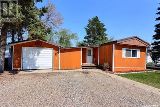 Photo 1: 47 Eastview Trailer COURT in Prince Albert: House for sale : MLS®# SK929022