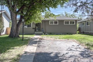Photo 1: 52 Fay Road SE in Calgary: Fairview Detached for sale : MLS®# A2053624