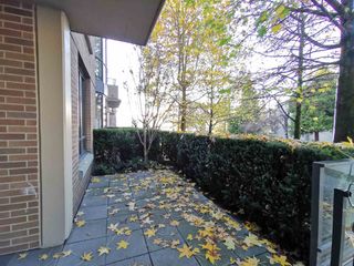 Photo 12: 215 170 W 1ST Street in North Vancouver: Lower Lonsdale Condo for sale in "One Park Lane" : MLS®# R2598047