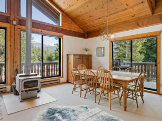 Photo 6: 8248 ALPINE Way in Whistler: Alpine Meadows House for sale : MLS®# R2779593