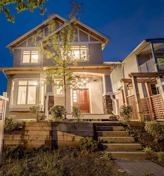 Photo 1: 1382 E 17TH Avenue in Vancouver: Knight 1/2 Duplex for sale (Vancouver East)  : MLS®# R2115245